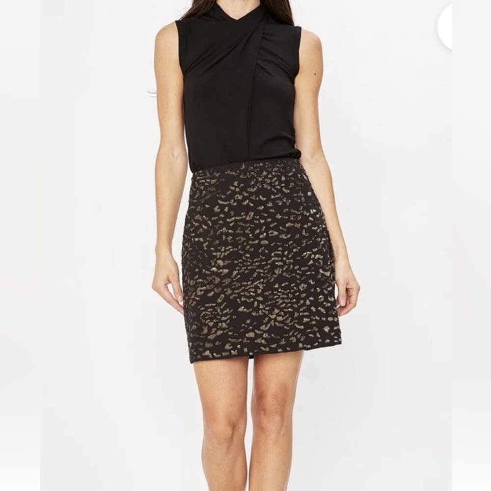 Elie Tahari “Cici” Skirt – Black & Antique Gold‎ Sequin Pencil Skirt (Size 10)